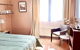 Crystal - Apartment With Garden & Parking